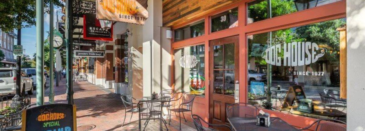 Dog House Deli