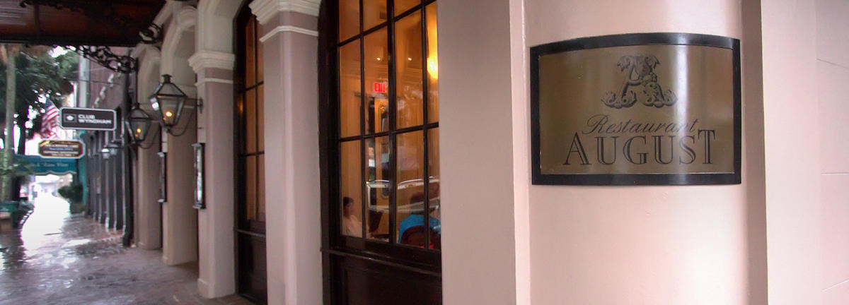 Restaurant August